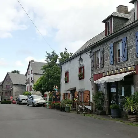 Du Cote De Chez Wan Homestay
